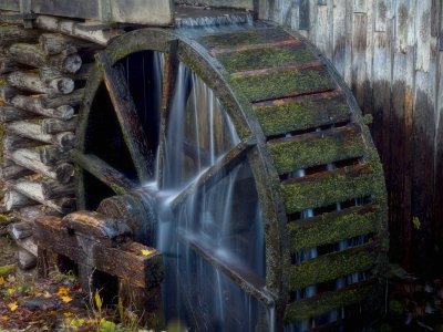 _MG_1390 Cades Cove Grist Mill Water Wheel.jpg