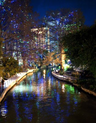 The riverwalk.jpg