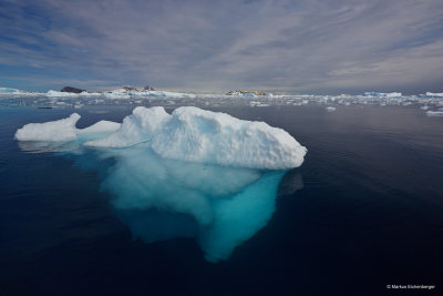 very nice bluish iceberg...