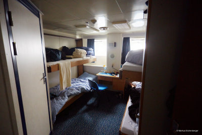 and here the inside of our cabin, shared by 3 people
