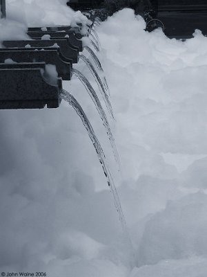 Foam in the Fountain 1