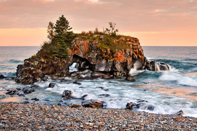 *** 108.51 - Grand Portage: Hollow Rock: Sunset One, Cascading Surf