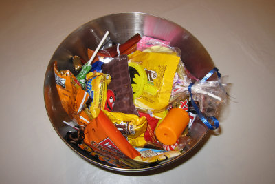 Two days worth of loot, and we didn't even go to all the cars/houses. IMG_9112c.jpg