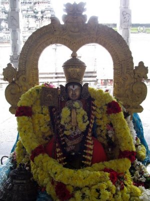 Thiru Pavazavannam Sri Manavala Mamunigal Satrumurai