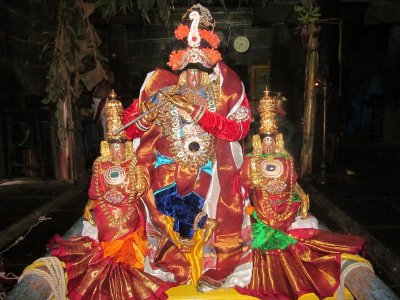 --------- Thirupputkuzhi Sri Vijayaragavaswamy Brahmothsavam - Day6 Morning - Chapparam - Sri Venugopalan thirukolam