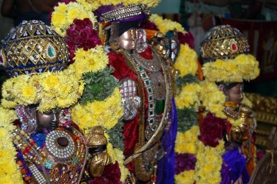  Sri Pushpavalli Thayar Sri Daheleesa Perumal Thiruvadigale Saranam