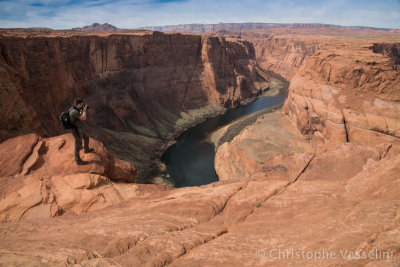 Photographer at Horseshoe bend -Page - Arizona