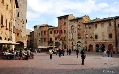 Piazza della Cisterna, San Gimignano, Italy