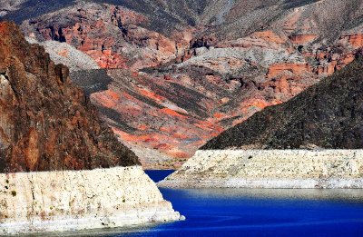 Colorado River, Hoover Dam, Black Canyon, Paint Pots,Fortification Hill, Nevad-Arizona  