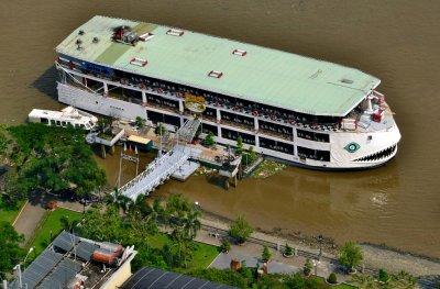 Tau Ben Nghe, Saigon River  Floating Restaurant ,Saigon, Vietnam 