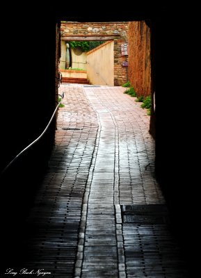 covered walkway, San Gimignano, Tuscany, Italy  