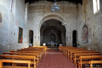 Basillica of Sant Agata, altar and interior, Asciano, Italy  