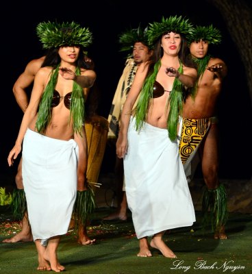 hula dancers, Old Lahaina Luau, Maui, Hawaii 