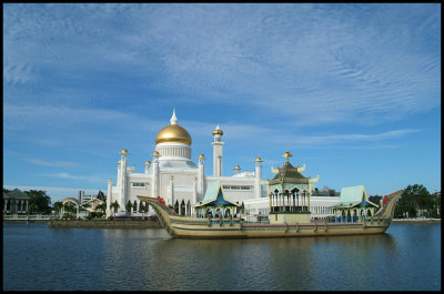 Sultan Omar Ali Saifuddien Mosque