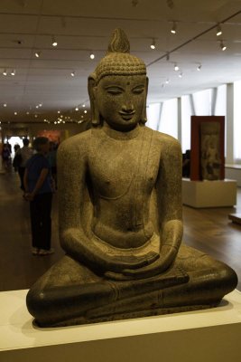 Buda Seated in Meditation (Dhuananamudra) India, Tamil Nadu, Nagapattinam, Chola period c. 12th century