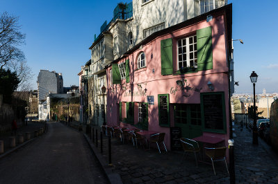 La maison rose.