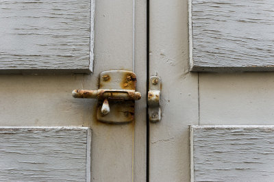Open the door ...
