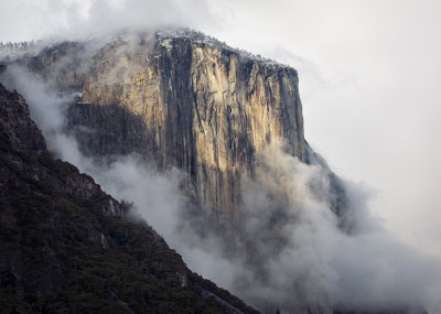 Yosemite in Spring 2012 - Clearing Storm in late MAY - Shades of Winter