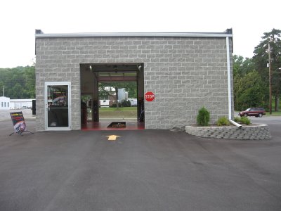 Penn Yan Xpress Lube entrance