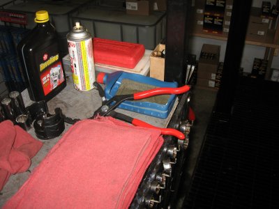 Penn Yan Xpress Lube - Lower Bay tools and set up