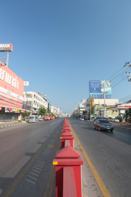 006-Hua-Hin-Main-Street.jpg