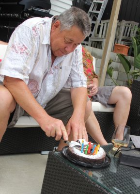 Warren cutting his cake