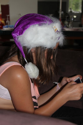 Hannah still stuck to her iphone
