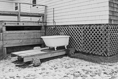 summertime tub