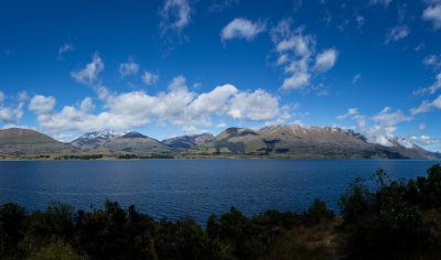 Mountains and clouds above Lake Wakitapu