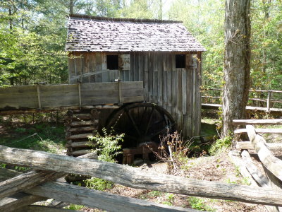Grist mill at Cades Cove