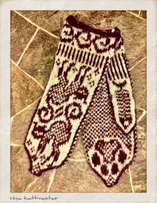 2/12 New wool-mittens from the Christmas market