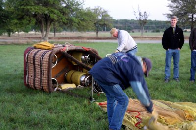 Ballon Ride 04-12-13-012.JPG