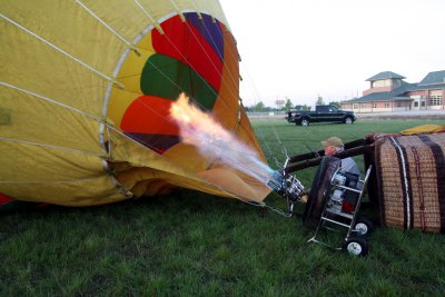 Ballon Ride 04-12-13-031.JPG
