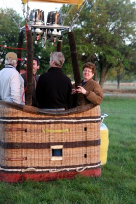 Ballon Ride 04-12-13-041.JPG