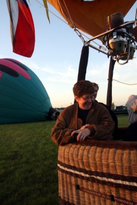 Ballon Ride 04-12-13-051.JPG