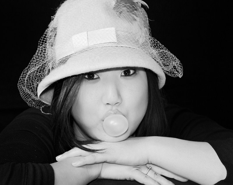 Bubble-girl-1-BW.jpg