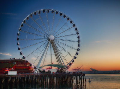 Ferris-wheel-glow.jpg