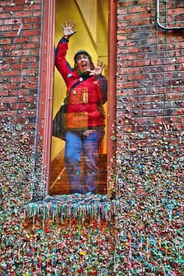 Gum-Wall-prisoner.jpg