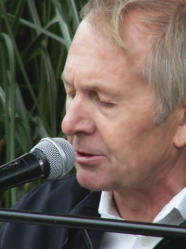 2008