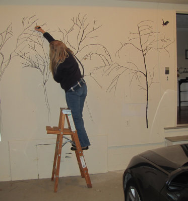 I'm painting a tree mural in the garage