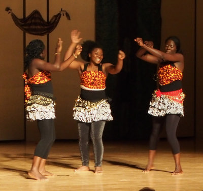 Cameroon Dance at Africa Night 2013 at ISU 063.jpg
