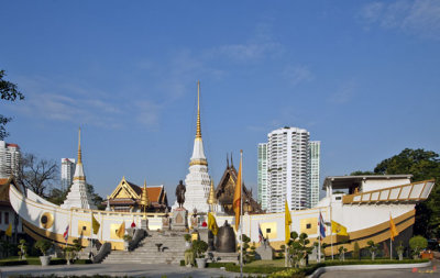 Wat Yannawa Boat Wiharn and King Rama III Memorial (DTHB1284)