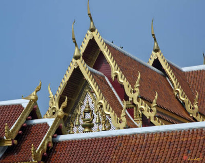 Wat Tri Thotsathep Ubosot Gable (DTHB1264)