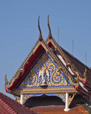 Wat Thewarat Kunchorn Gable DTHB286