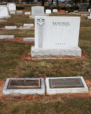 Weiss marker and footstones