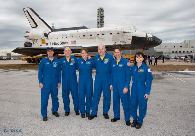 STS-131 Crew 9I4H0970