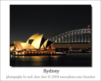 Harbour Bridge and Opera House from Mrs Macquarie's Point