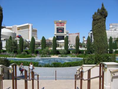 Caesars fountains