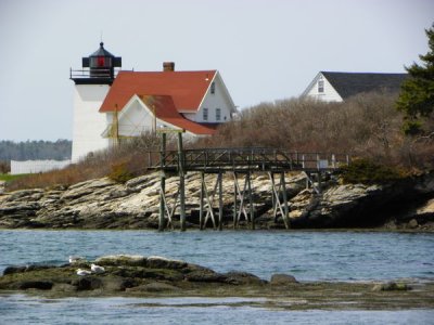35DSCN3266.jpg Hendricks Lighthouse Southport Maine see lighthouses linked below