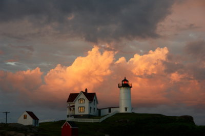 1374!DSC09108.jpg nubble lighthouse at sunset looking east... which do you prefer?????